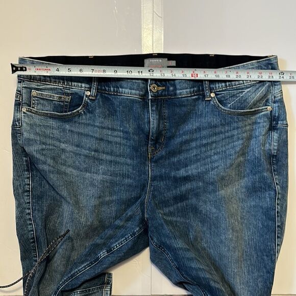 Torrid women’s regular stretch mid rise jeans size 28R - Picture 8 of 10